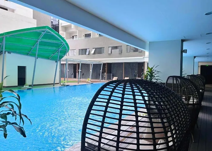 Cozy With Gym And Pool Near It Park